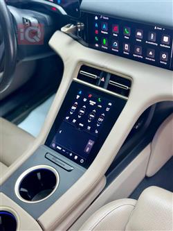 بورش تايكان